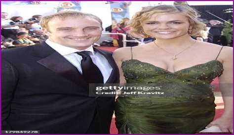 Who Is Nicole Chamberlain? Meet Jay Mohr Wife On Instagram